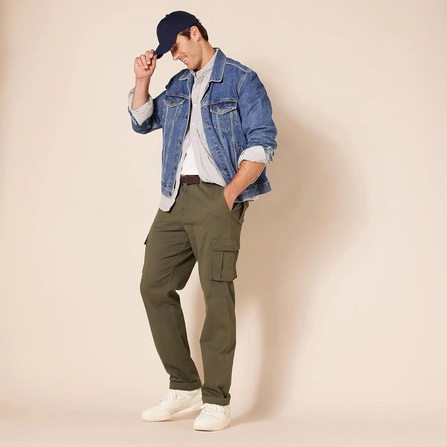 Amazon Essentials Men's Slim-Fit Stretch Cargo Pant (Available in Big & Tall)