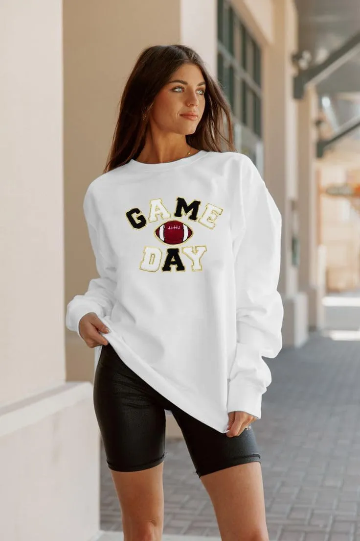 FLOYU Women Sunday Funday Sweatshirt Cute Football Graphic Pullover Game Day Weekend Tops Casual Football Season Shirt