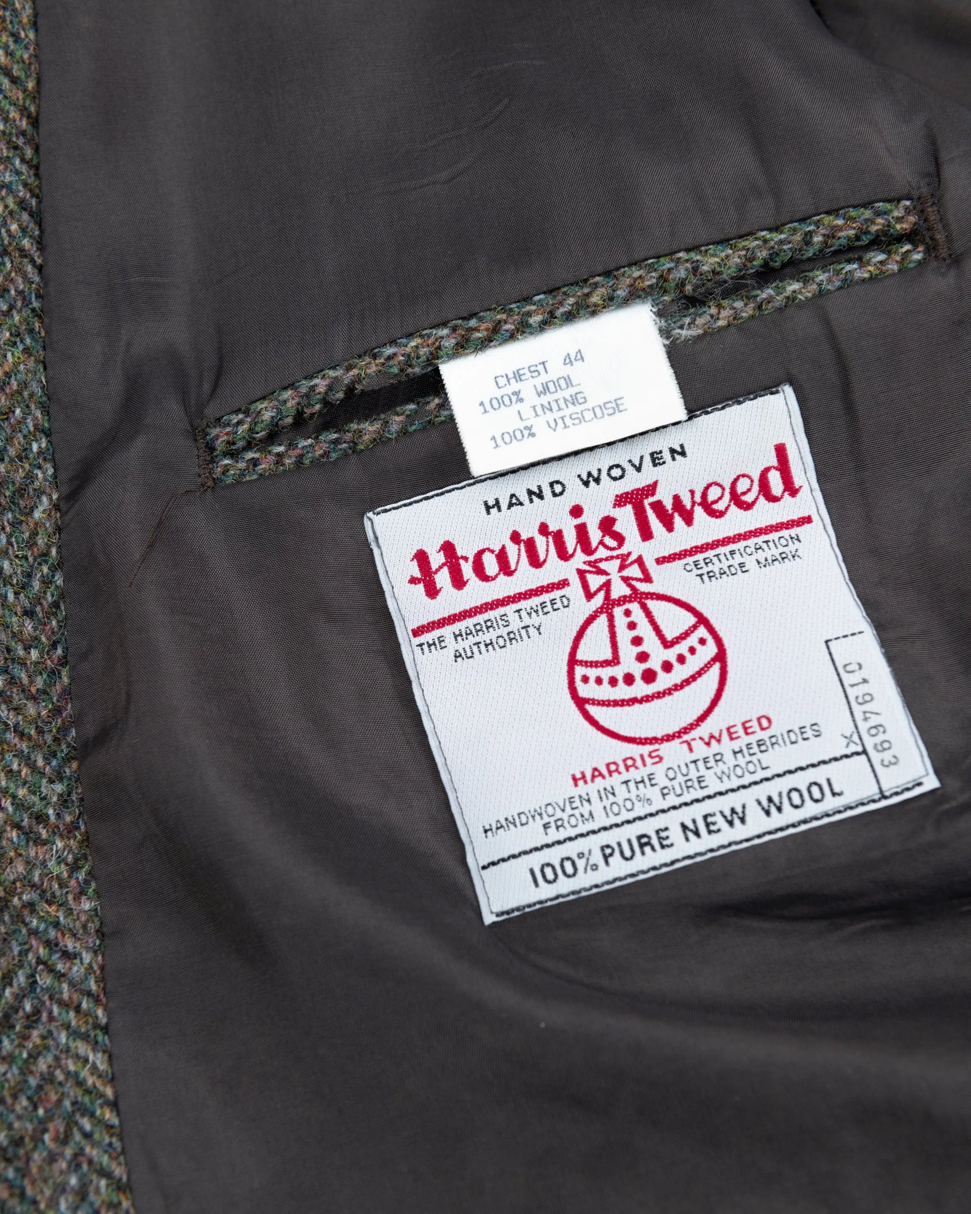 Harris Tweed Herringbone Dark Khaki Green 2 Button Blazer, US 44R, EU 54