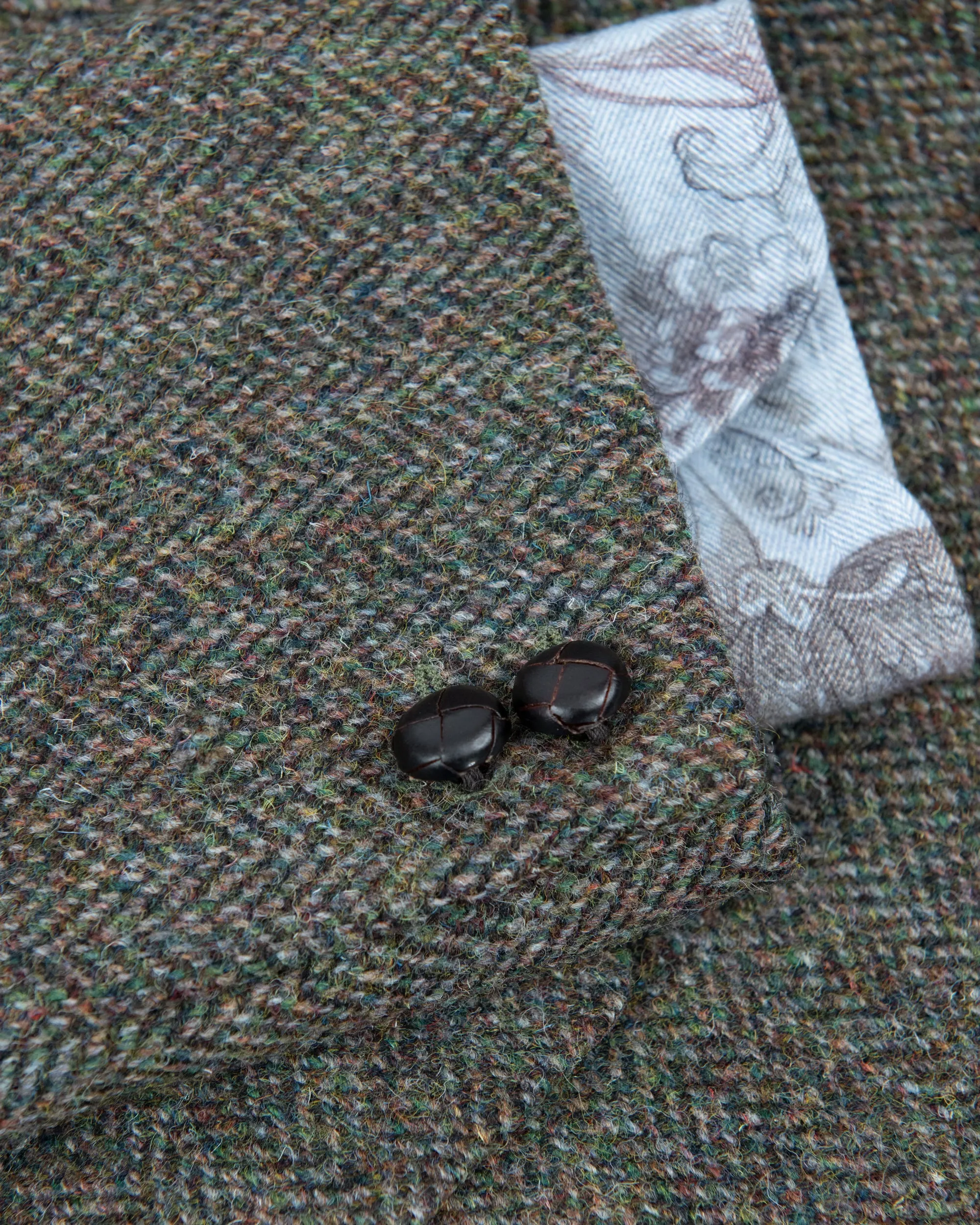 Harris Tweed Herringbone Dark Khaki Green 2 Button Blazer, US 44R, EU 54