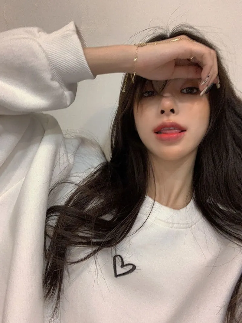 Sweatshirt With Heart Print