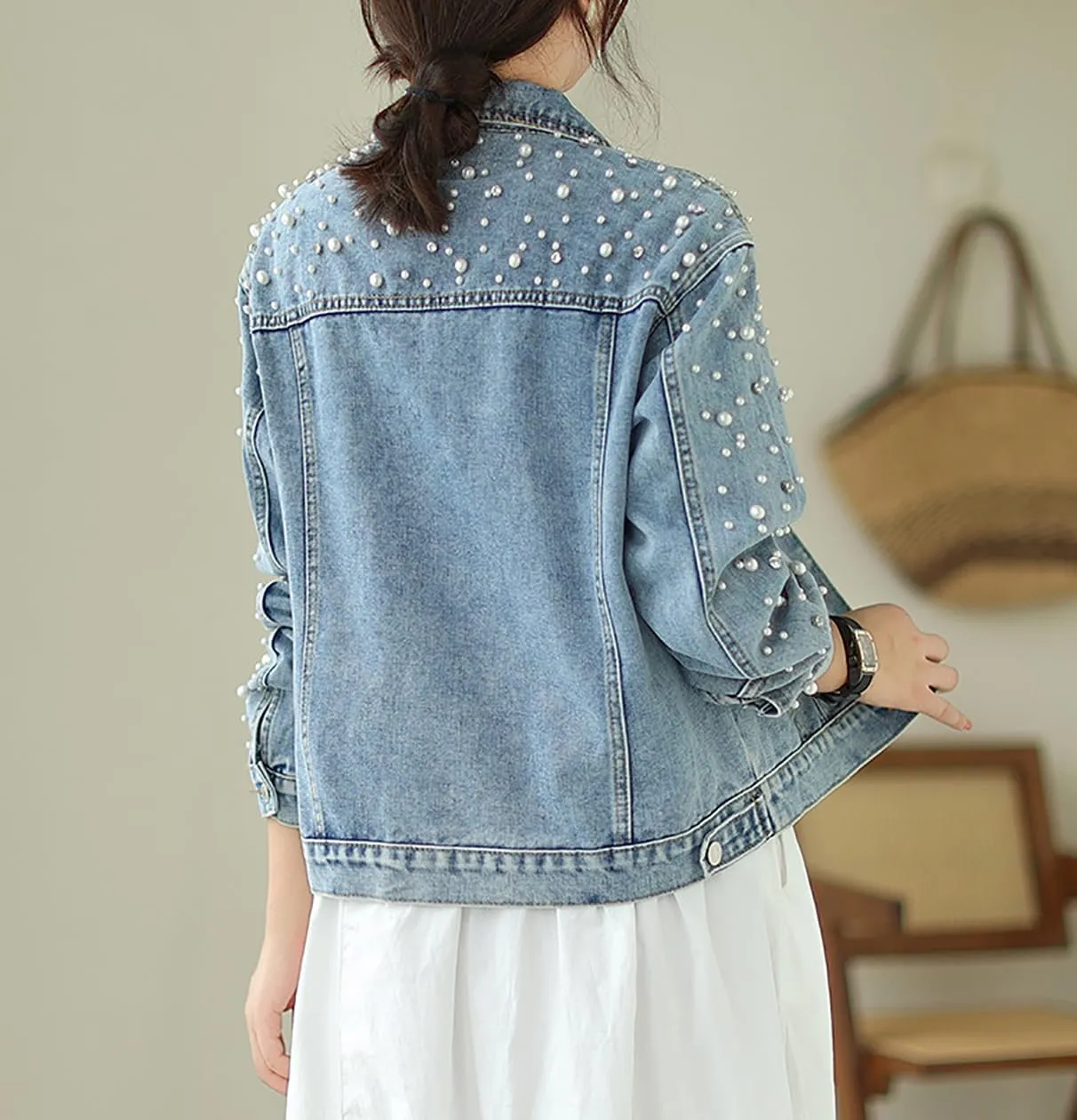Women's Fashion Diamonds Beaded Denim Jacket Long Sleeve Slim Western Jean Jacket Coat with Flap Pockets