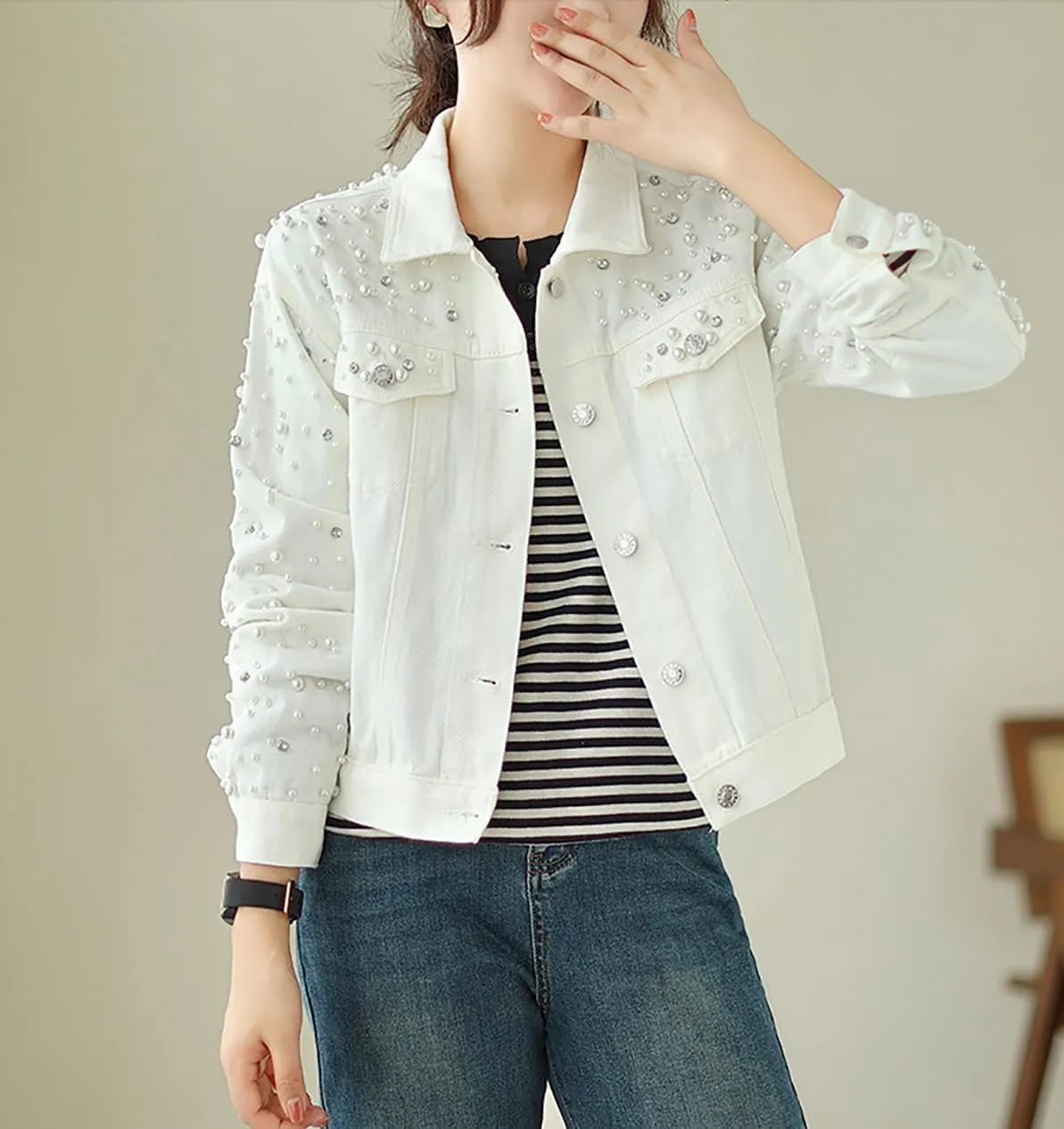 Women's Fashion Diamonds Beaded Denim Jacket Long Sleeve Slim Western Jean Jacket Coat with Flap Pockets